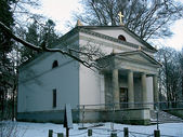 007_ernst_mausoleum.jpg