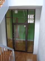 neue Abschlusstüren zum Treppenhaus