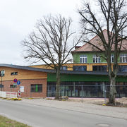 06-neustadt-glewe-neubau-hort-haupteingang-foto-ilka-thaumueller.jpg